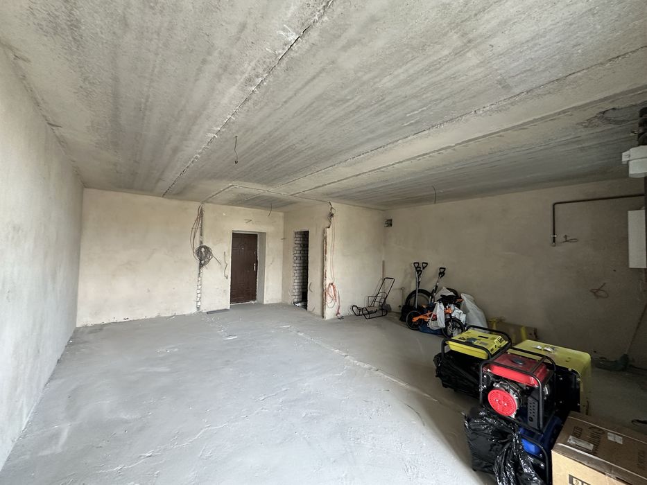 **Жабинського! ФАСАД!Приміщення 52 кв.м. Вокзал/Круг