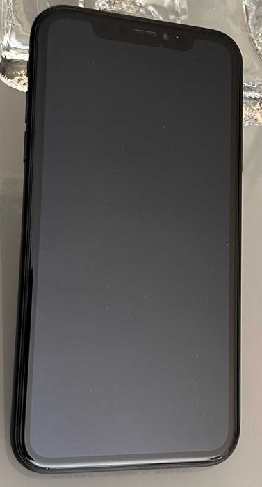 Vendo IPHONE XR 64GB Preto -- Bom estado