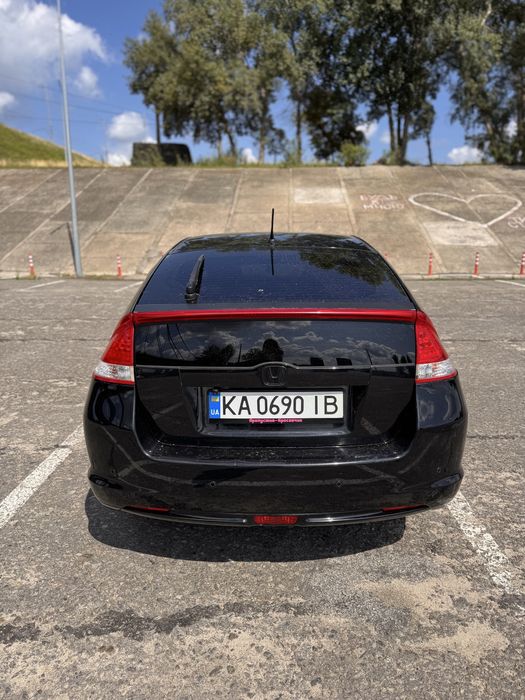 Honda Insight 2010 VIN JHMZE2850AS223144 фото оголошення 5 з 8