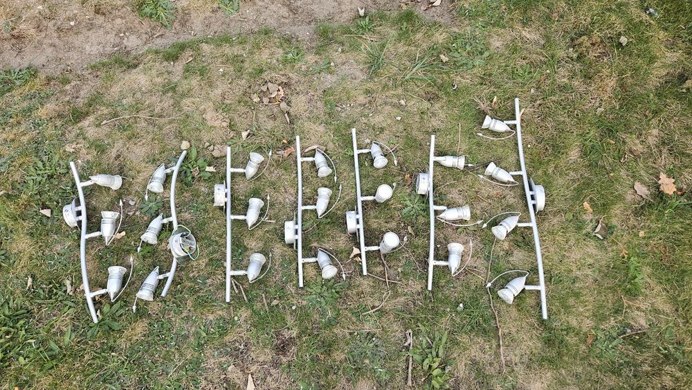 Żyrandol lampa kinkiet w kolorze srebrnym różne rodzaje