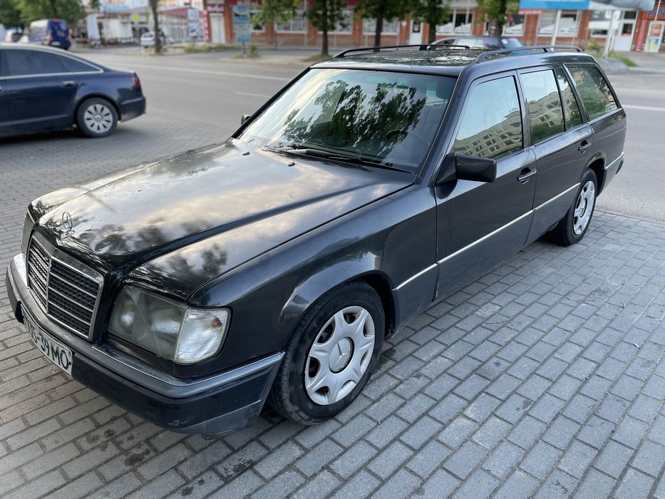 Mercedes benz w124 E200 гбо