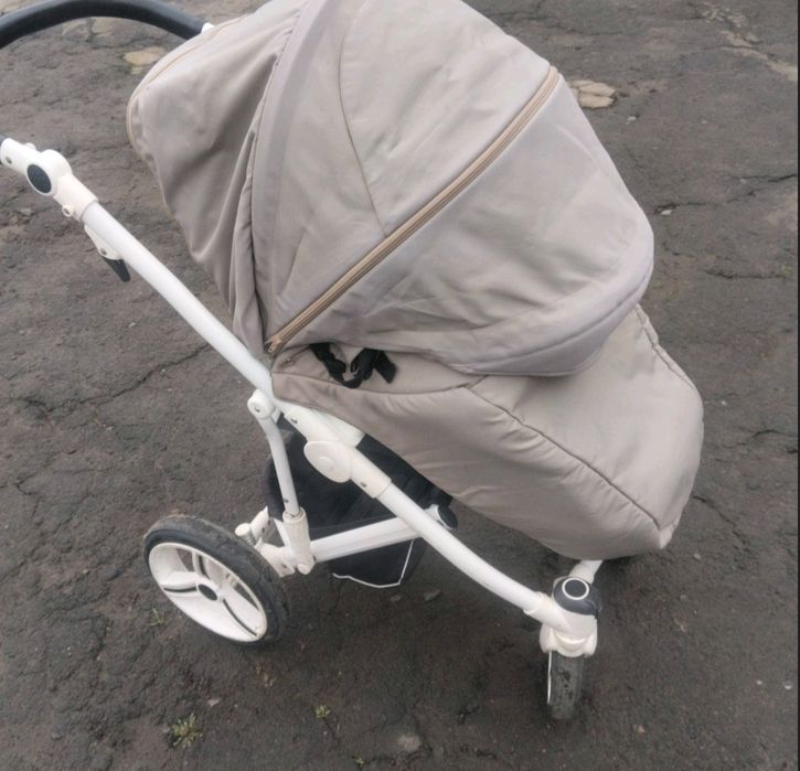 Продам каляску .