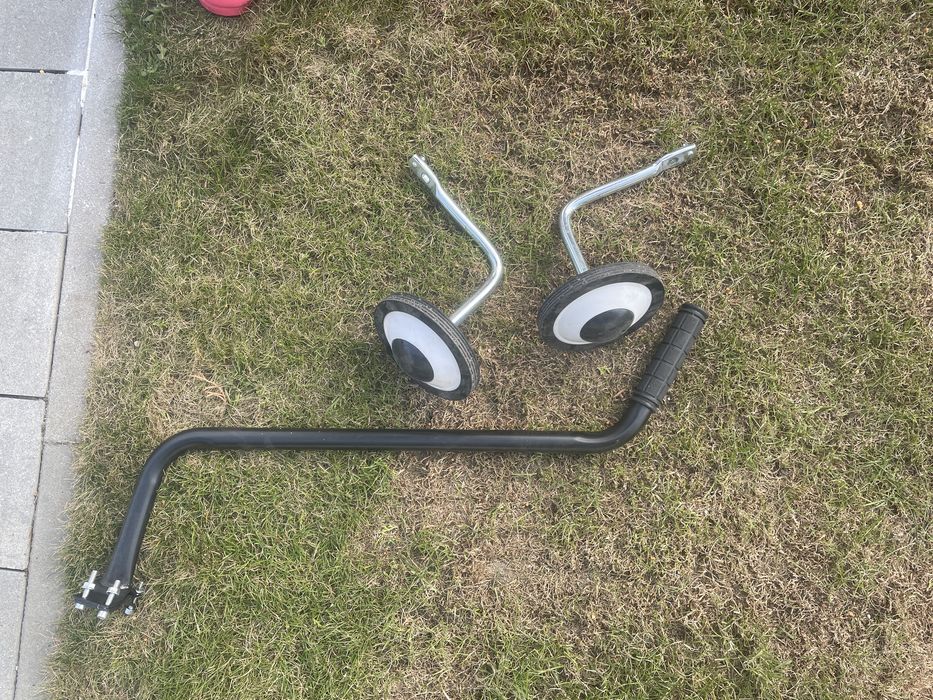 Pałąk i dodatkowe kółka do roweru