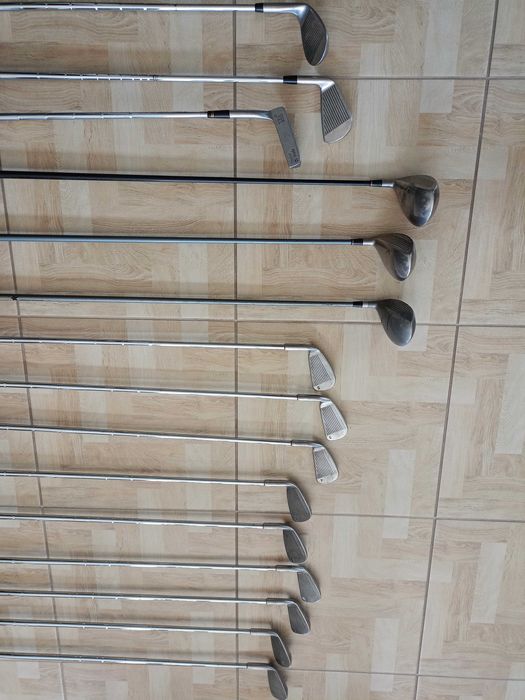 Kije Golfowe 15 sztuk z Wózkiem, Torba i Pokrowcami