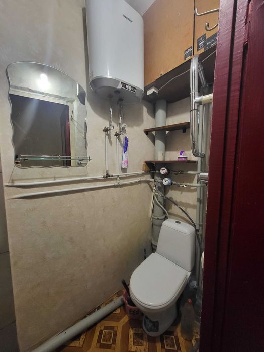 Без% продаж 1 -но кім Любоміра Гузара 19 комарова отрадний соломенскій