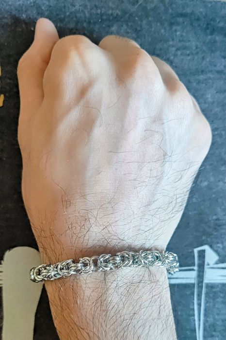 Pulseira artesanal cota malha