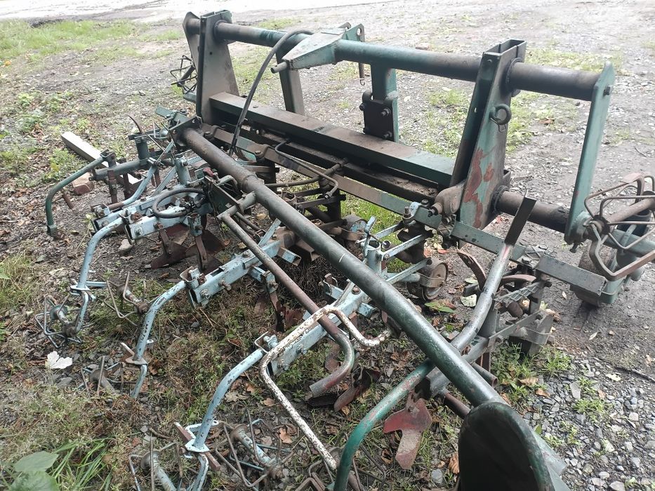 Wielorak hydrauliczny buraki warzywa