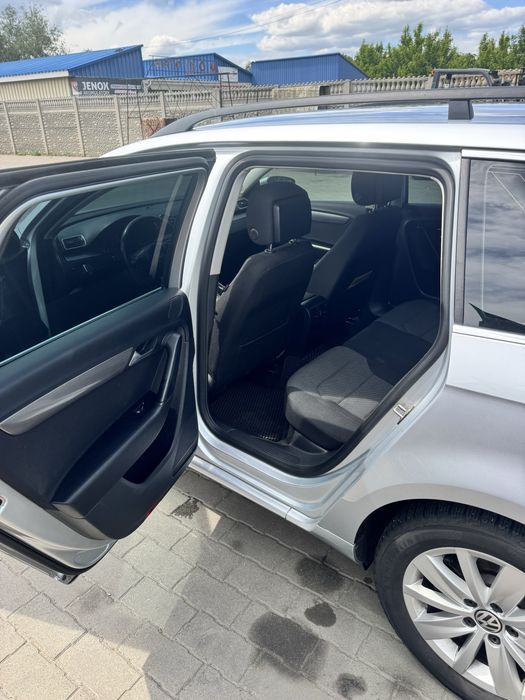 Volkswagen Passat 2013 VIN WVWZZZ3CZEE043947 фото оголошення 11 з 22