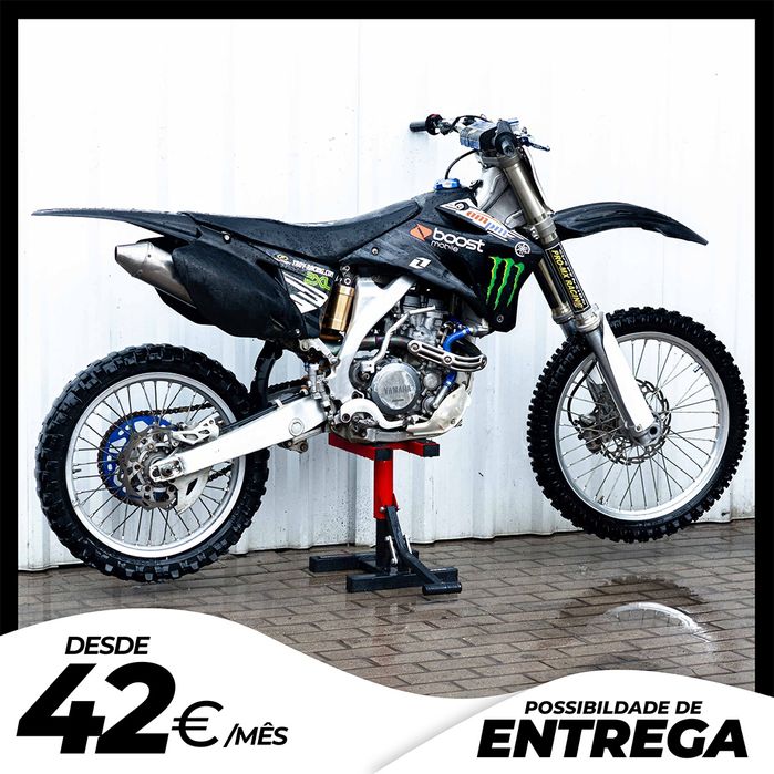 YAMAHA YZF 250 PRO CIRCUIT ATÉ 42€/MÊS