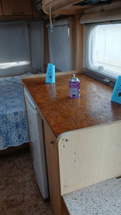 Caravana  brunster ventana avantgarde