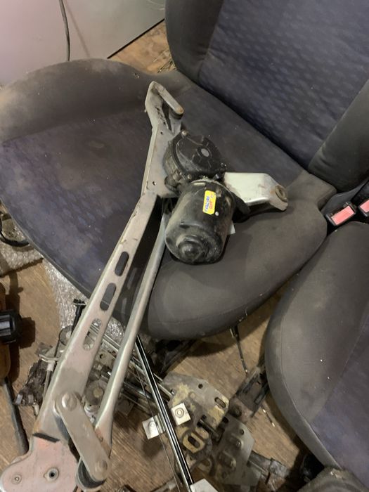 Остатки запчастей на ваз 2109 2099 2108 подушка мотора, зам. Зажигания ...