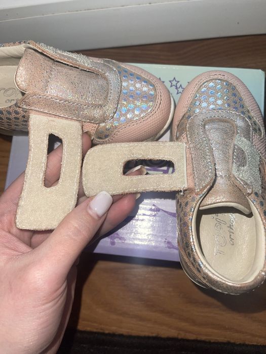 Кросівки 21 розмір 13,5 см