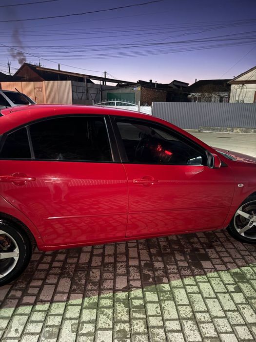 продаю свою Mazda 6