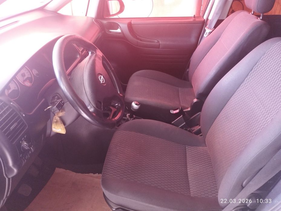 Opel Zafira A 2.2 дизель