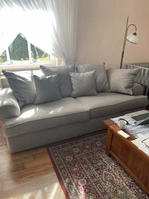 Kanapa Sofa szara z poduszkami
