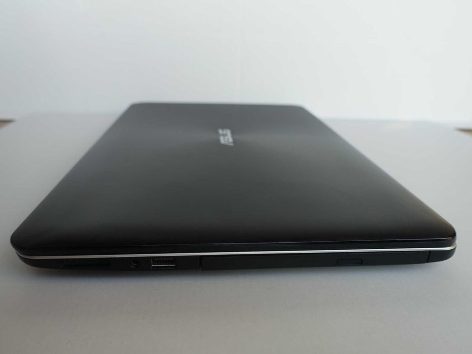 Laptop ASUS A 555L