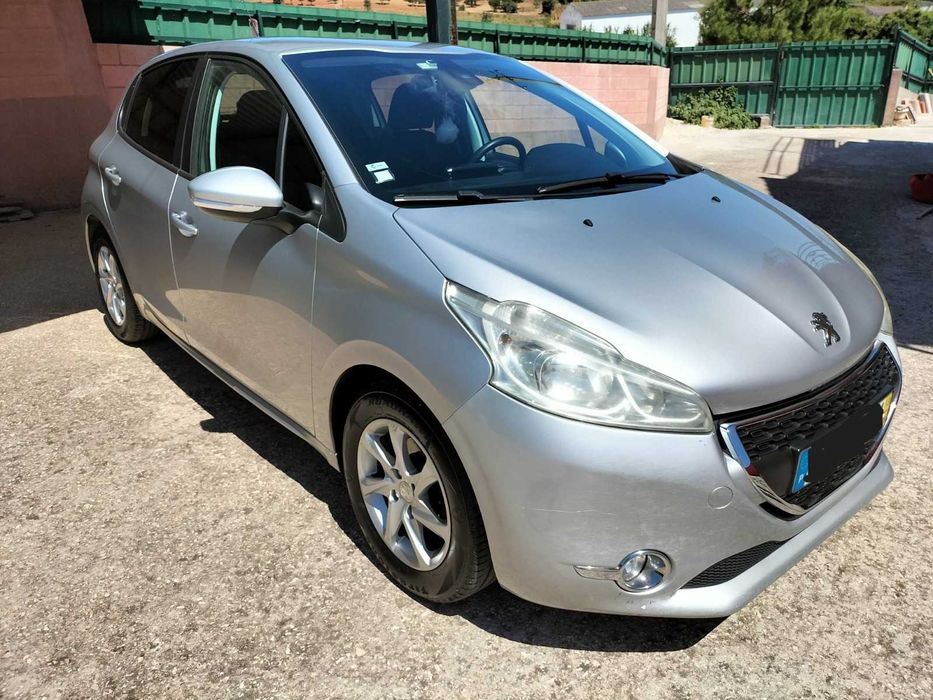 Peugeot 208 1.4 HDI