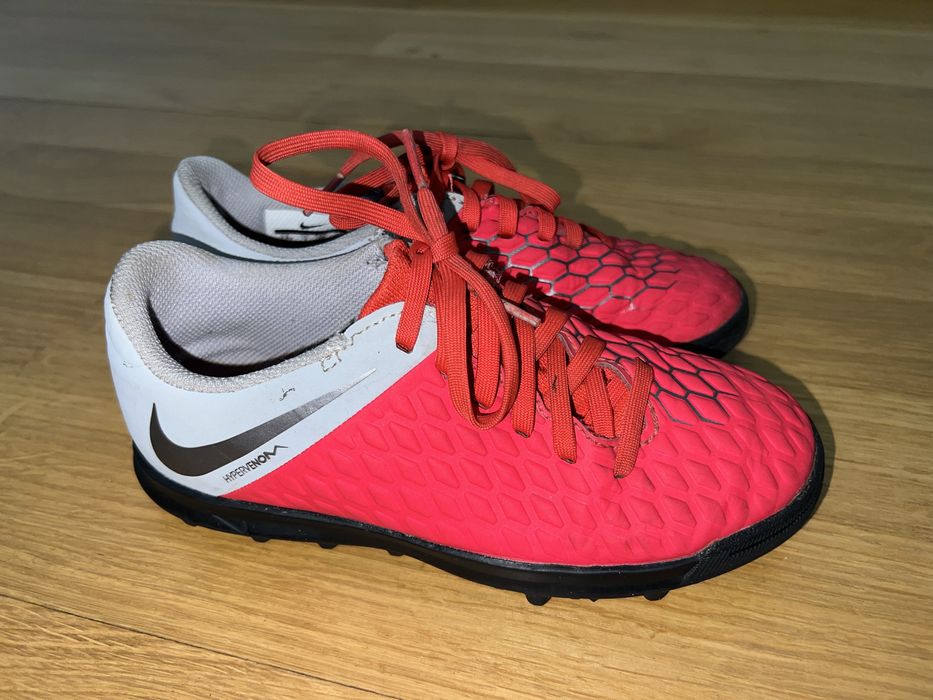 nike hypervenom - Купить футбольную экипировку - Цена на OLX.ua