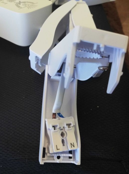 Philips Hue White and color ambiance - wąska oprawa podtynkowa -3 szt.