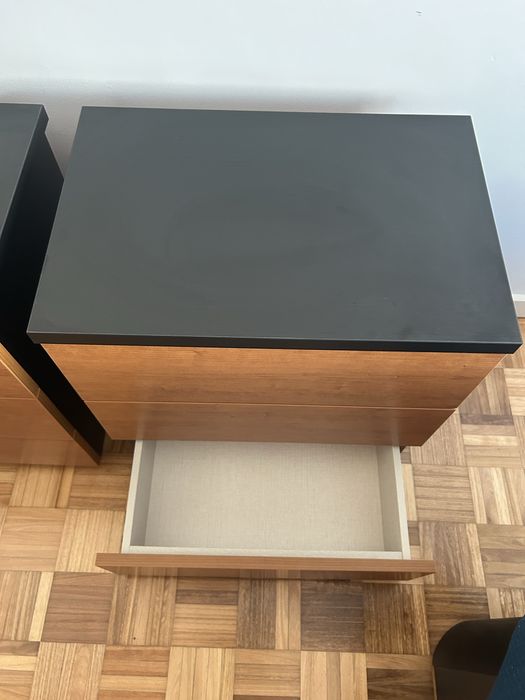 Conjunto Mesas cabeceira preto/cerejeira
