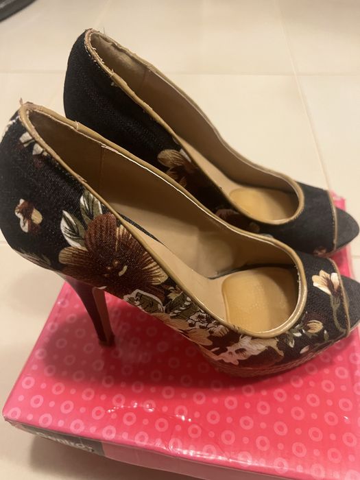 Buty  damskie roz 36