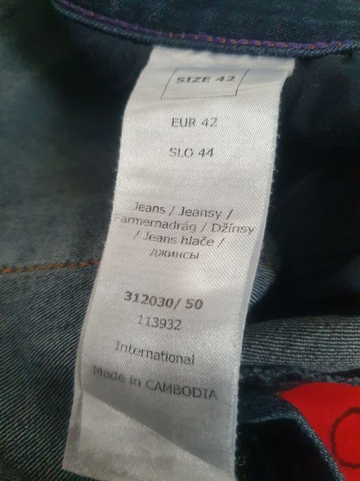 Jeansy damskie Orsay 42