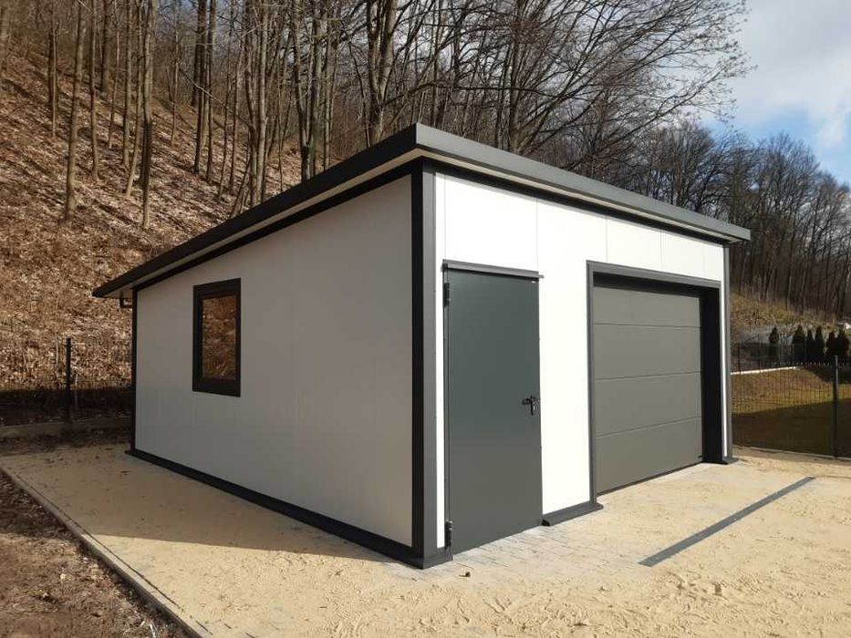 Garaż ocieplany z płyty pir wiata budynek gospodarczy magazyn hala