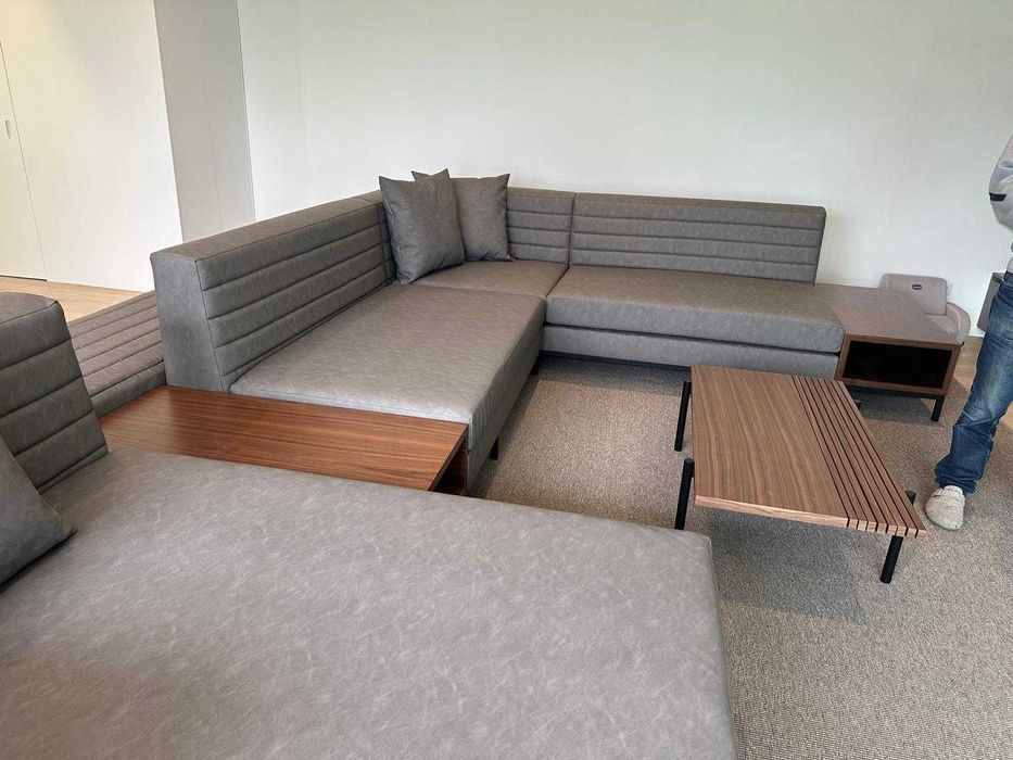 Sofá em Pele XXL 460 x 300 cm | Novo | Preço de Fábrica