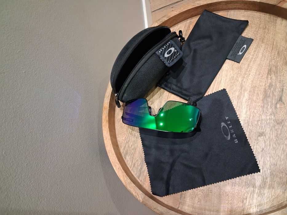 Okulary przeciwsłoneczne Oakley