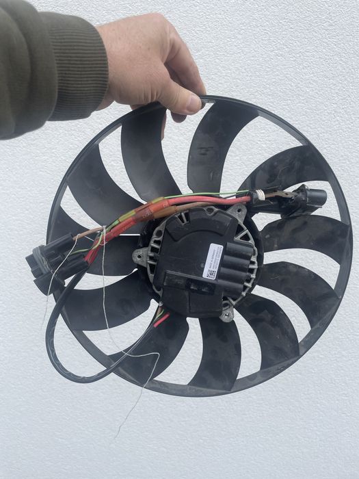 Вентилятор охолодження твигуна vw тігуан2 америка