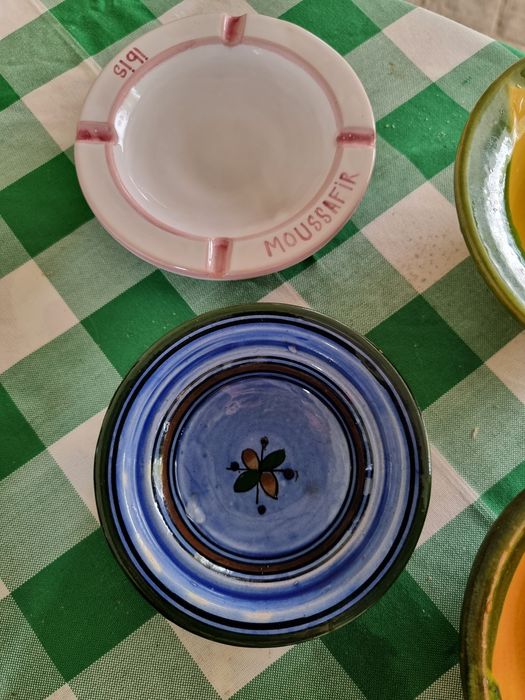 Peças em barro de vários tipos