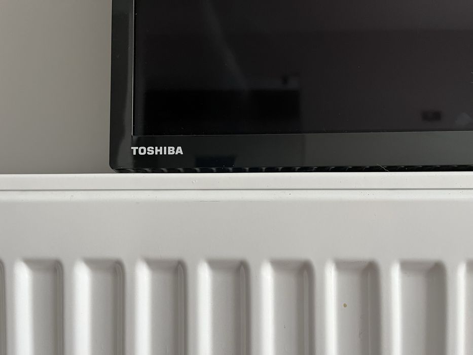 Телевізор Toshiba 32S28: 5 122 грн. - Телевизоры Ивано-Франковск