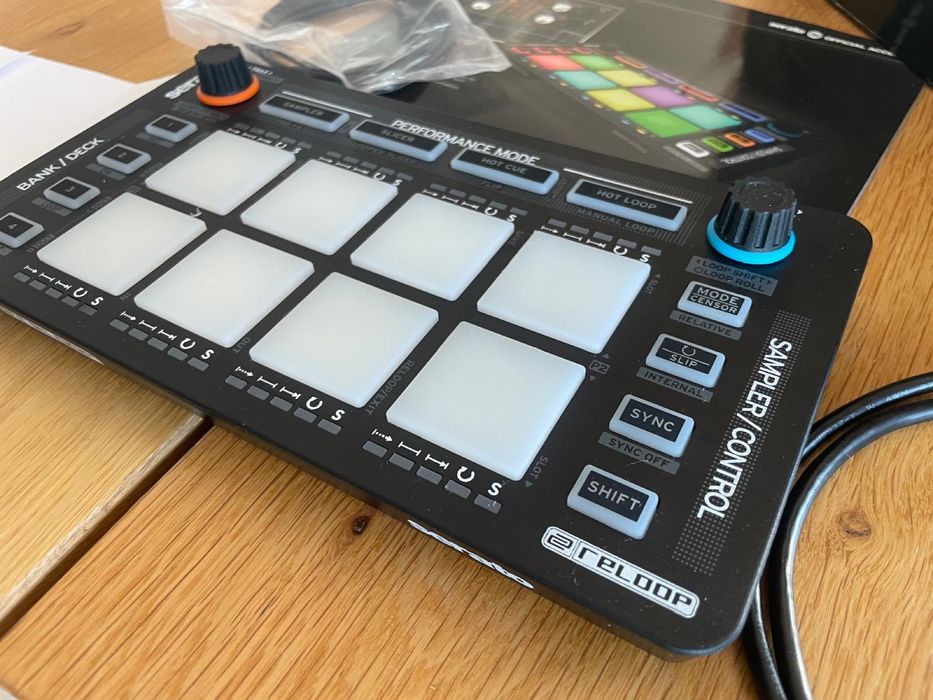 Reloop Neon kontroler SeratoDj