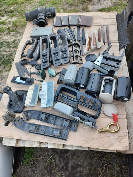 Підлокотник,підстаканик,пепельниця гольф 4