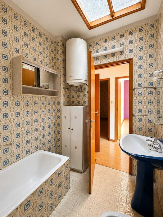 Apartamento T2+1 para Renovar | Cidade Jardim, Maia