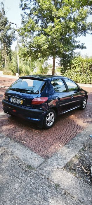 Peugeot 206 ano 2000