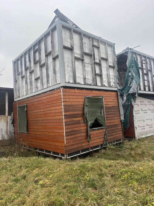 Pawilony/ Kontenery do wykoczenia i malej renowacji