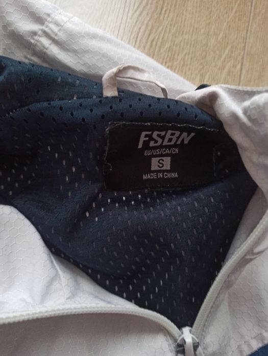 Kurtka, wiatrówka FSBN  S