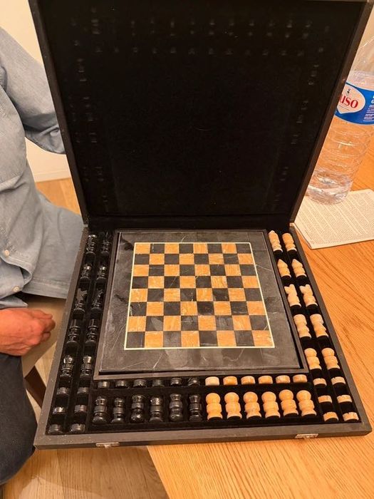 Jogo de tabuleiro Xadrez e Damas