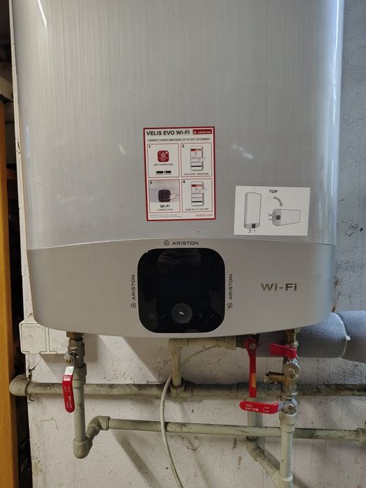 Podgrzewacz wody Ariston velis Evo wifi