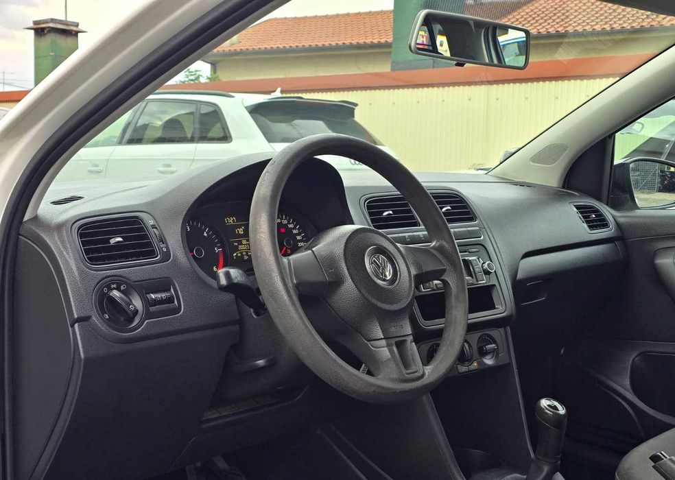VOLKSWAGEN POLO HIGHLINE 1.2TDI 75CV "2 LUGARES" (NACIONAL)
