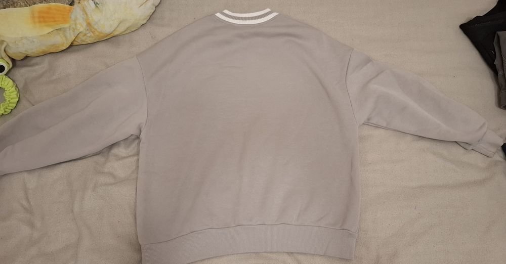 Бежева кофта +- oversized