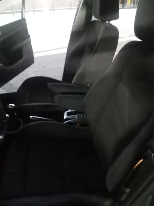 Peugeot 307sw l  146 mil km teto panorâmico  18 meses de garantia