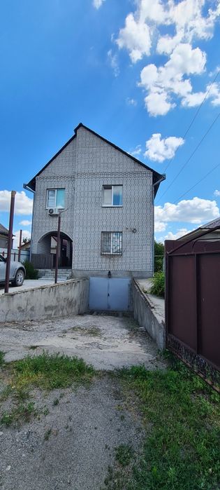 Продам дом в Новомосковске