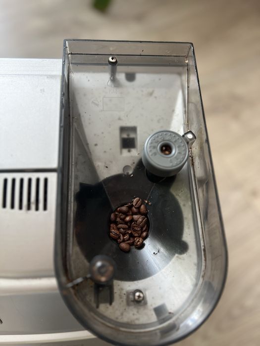 Кавова машина Saeco