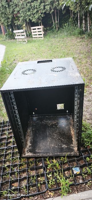 Szafa rack 15U brudna - rezerwacja