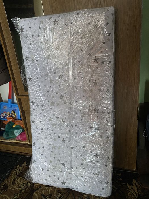 Матрас дитячий в ліжечко