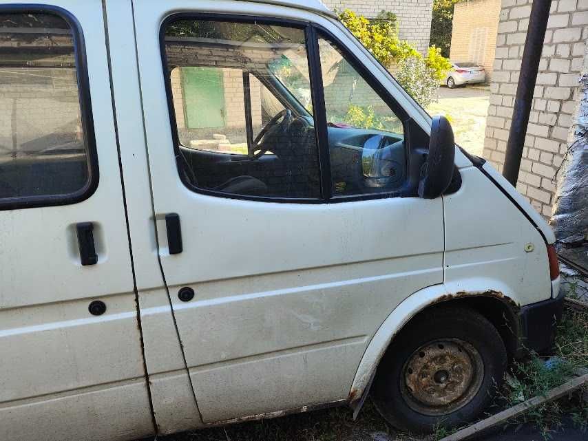 Ford Transit 1997 VIN WF0LXXGBVLVC70667 фото оголошення 5 з 8