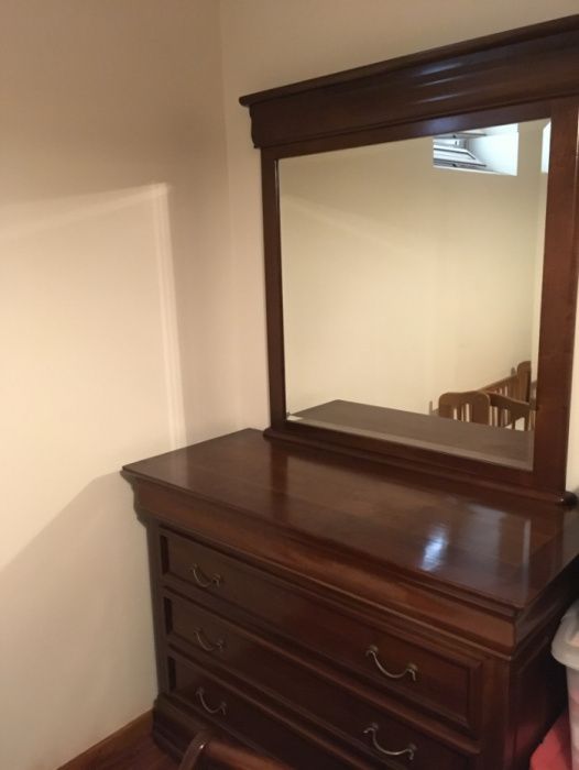 Quarto casal estilo Luís Filipe c/ colchão