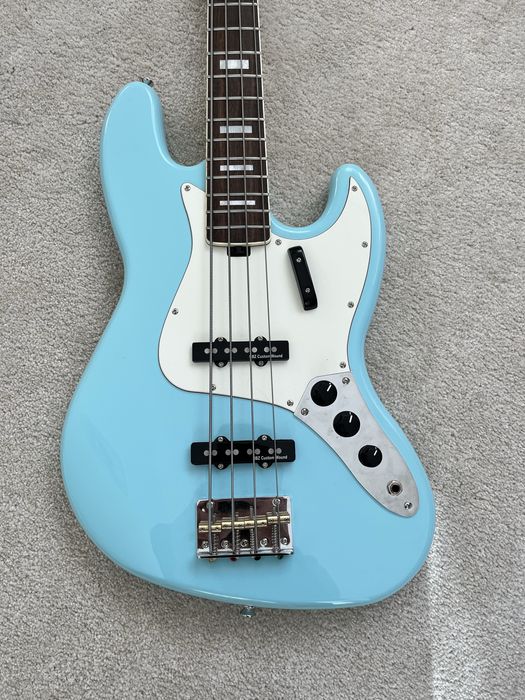 Baixo Harley Benton MV4 Jazz Bass